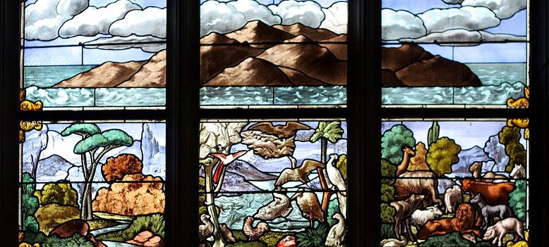 Cropped portion of “Bleiglasfenster in der Pfarrkirche Saint-Leu-Saint-Gilles in Paris” from GFreihalter. Licensed under Creative Commons Attribution-Share Alike 3.0 Unported license via Wikimedia Commons