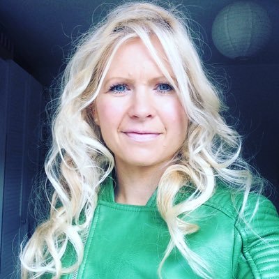 anna-twitter-picture
