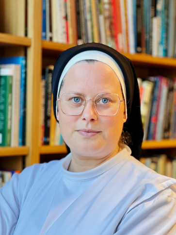 Dr Pavlína Kašparová