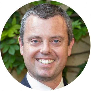 Revd Dr Tim Howles